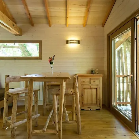 Prázdninový dům Les Cabanes De L'ocean *